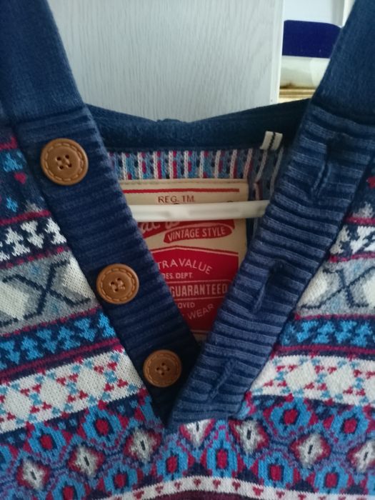 Gruby, bardzo ciepły kolorowy sweter