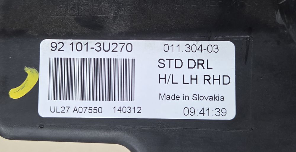 Фара фари Kia Sportage SL Кіа Спортейдж 3 Спортеж розборка запчастини