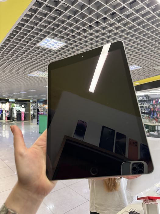 Apple iPad 8 10.2” Wi-Fi 32GB Space Gray • Стан 9/10 • Гарантія 1 рік • Trade-In