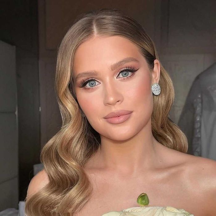 Візажист укладка мейкап макіяж і зачіска швидко Київ, візаж локони