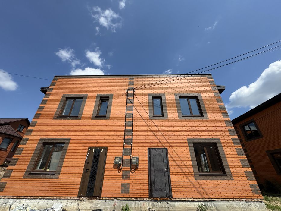 Продам квадродуплекс 67м2! Ціна 45000$