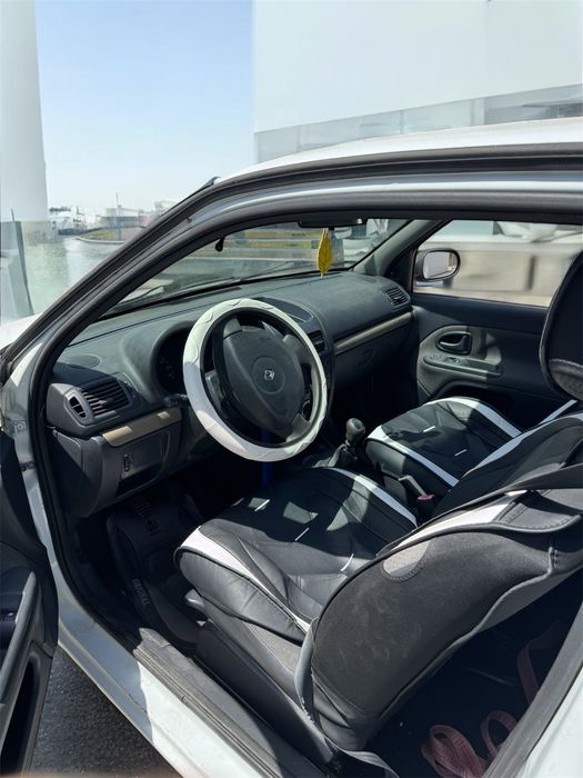 Renault Clio II 1.5dci Comercial/Economico