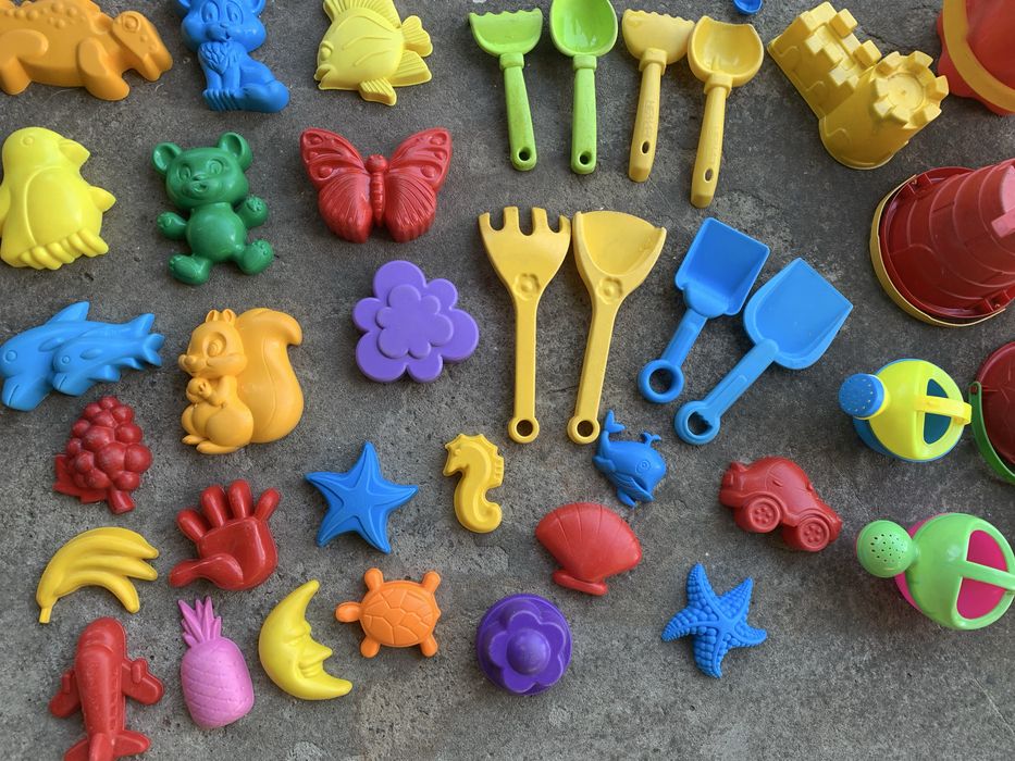 Набір для піску 34 пасочки, 6 відерець