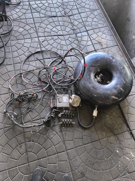 Газове обладнання на V8