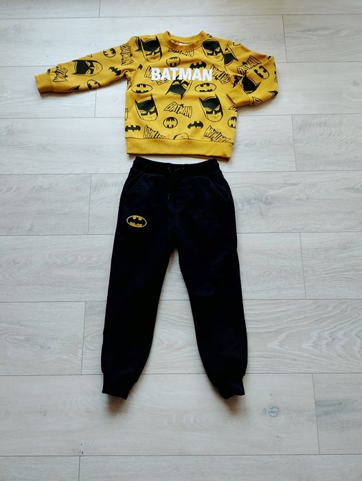 Komplet dresowy Batman Cool Club Smyk 116