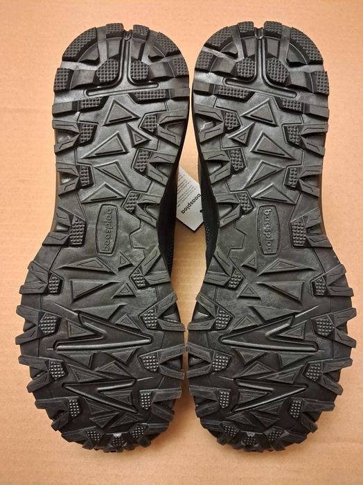 Кроссовки Baas  оригинал размер 45 стелька 30см