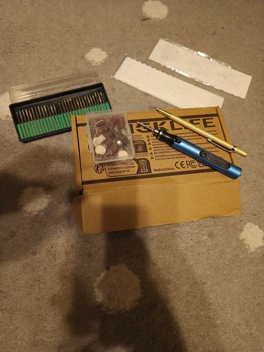 Grawer, mini wiertarka