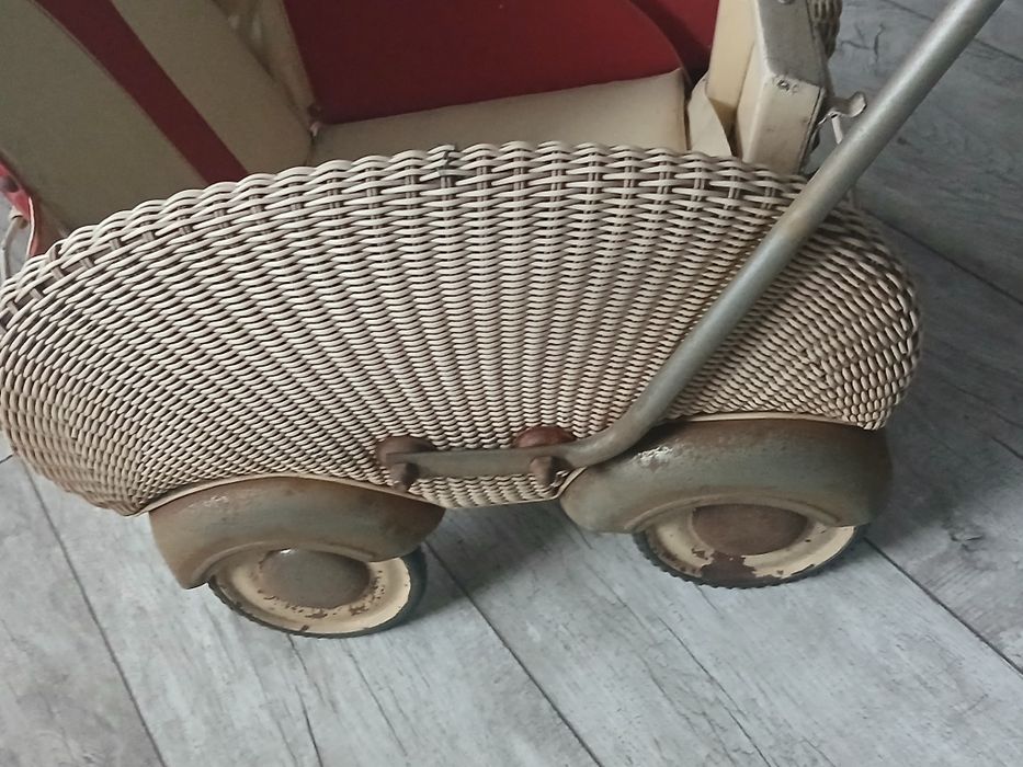 Wózek dla lalki #antyk #kolekcjonerski