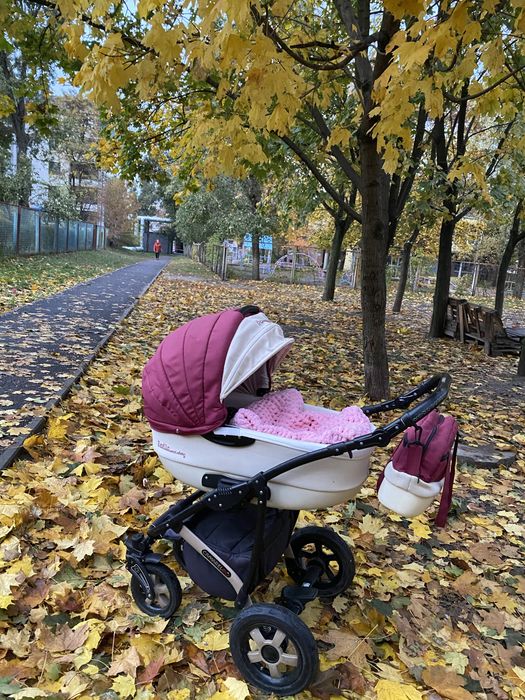 Продам детскую коляску 2 в 1
