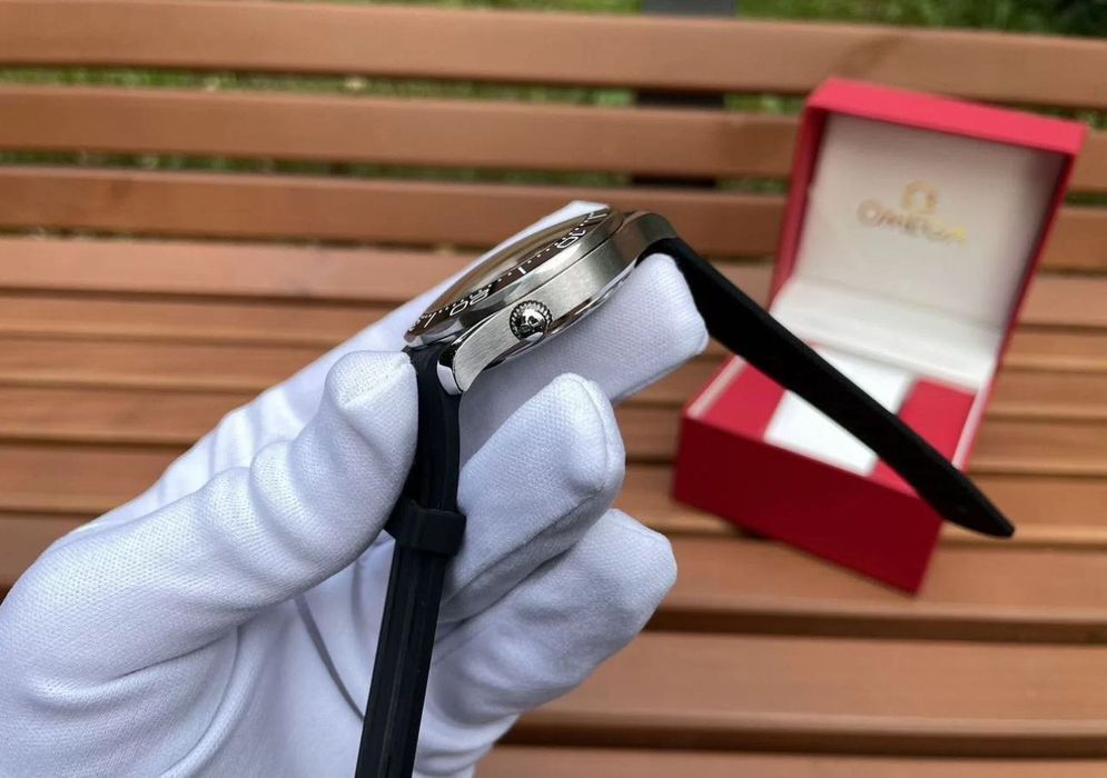 Наручные премиум часы Omega Seamaster 300 Diver