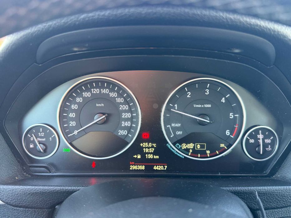 Bmw 318D Touring 2013