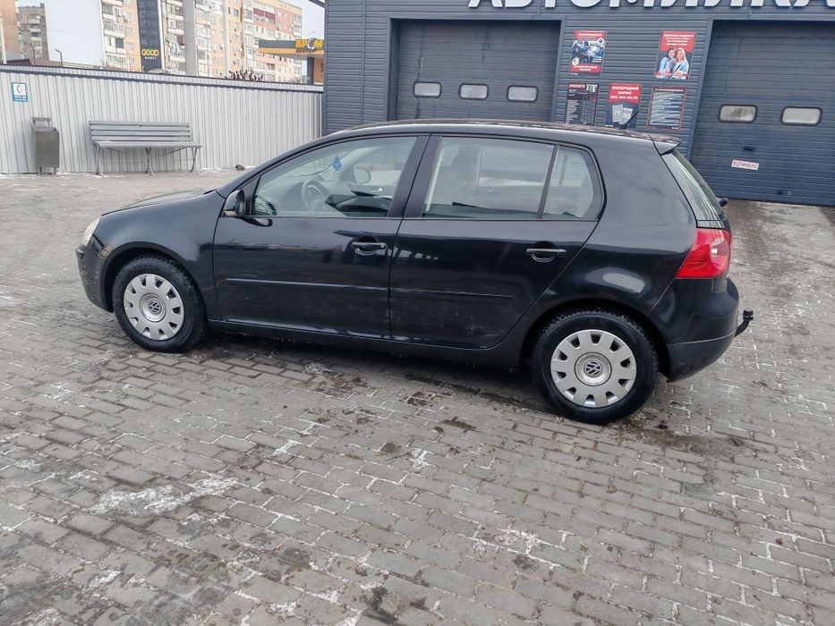 Volkswagen Golf 5 2008 рік 1.6 мпі