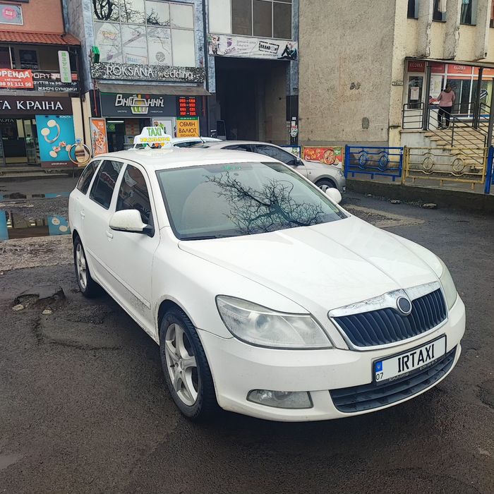 Послуги таксі , перевозка пасажирів