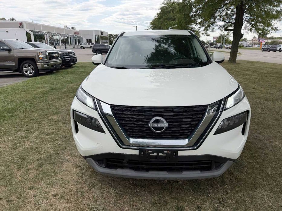 Nissan Rogue      2022