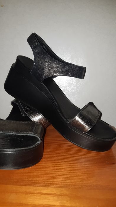 Босоножки LA PINTA