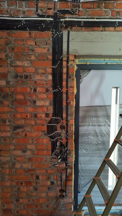 Електромонтер , електрик