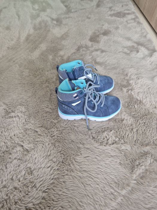 Śliczne butki chłopięce NOWE