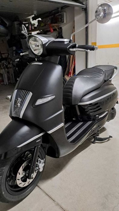 Vendo Peugeot Django 125cc de 2022