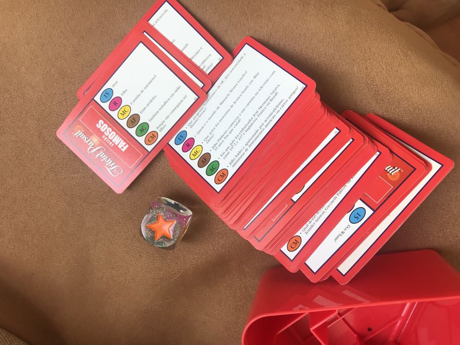 Mini Trivial Pursuit edição Famosos