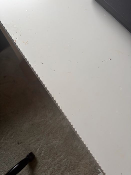 Ikea- biurko biale
