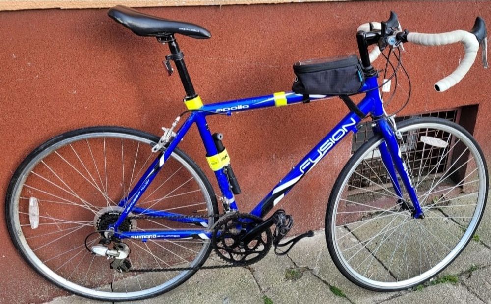 Rower szosowy Apollo fusion, aluminium, koła 28 cali