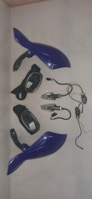 Conjunto de Vários Acessórios para Motas