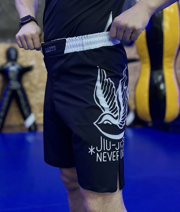 Детский  Комплект Рашгард + Шорты Manto / Для единоборств и спорта