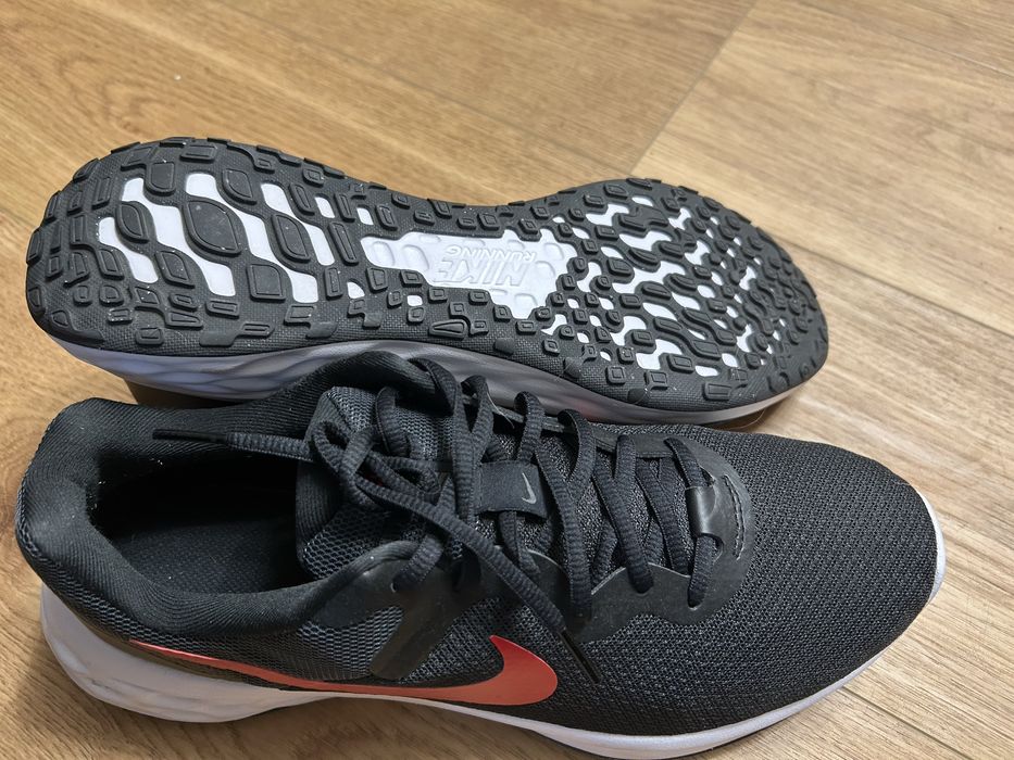 Buty Męskie Nike Revolution 6 NN Czarne Do Biegania