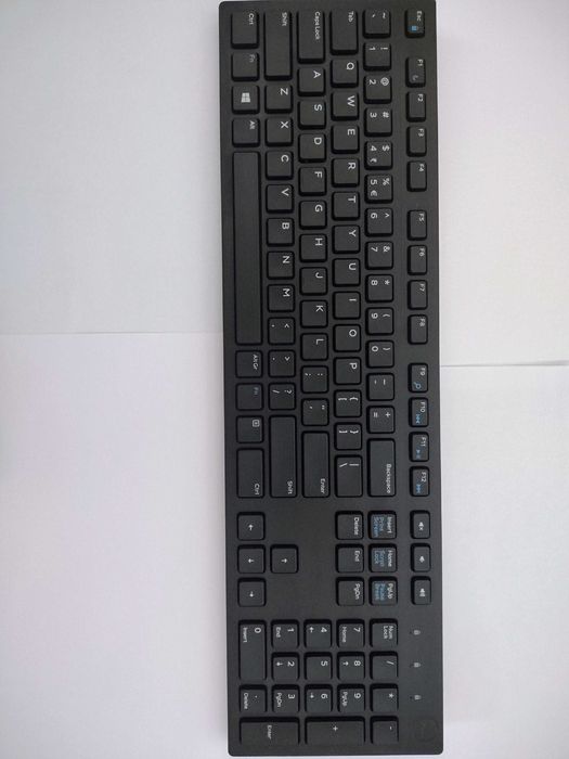 Komputer HP z GTX 1650 + Monitor + Klawiatura + Mysz + TP-Link