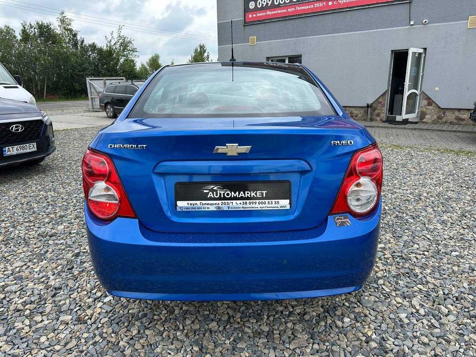 Chevrolet Aveo 2011рік 1.4 Бензин