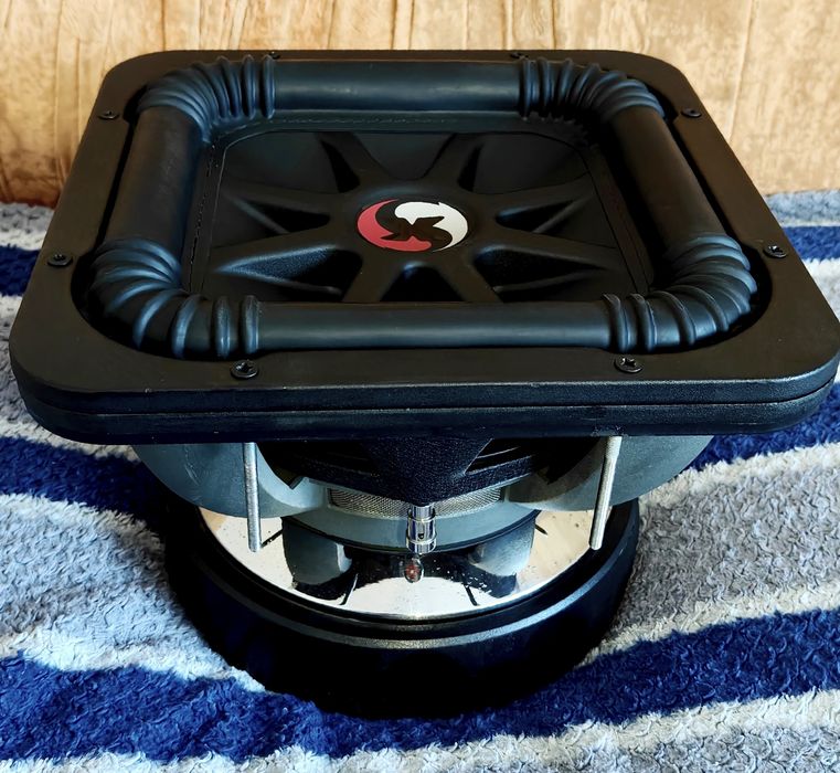 Рідкісний сабвуфер Kicker Solo baric S12X