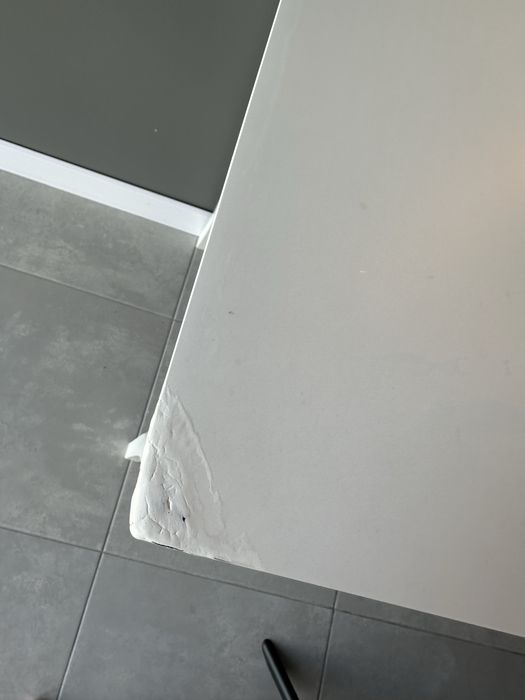 Столик для макіяж із дзеркалом і стільцем