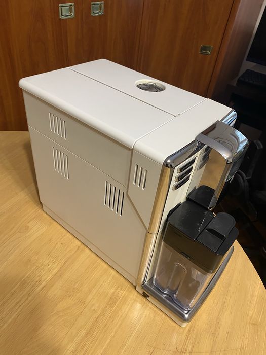 Кавомашина Saeco/Philips 5000 Series OTC /Cappuccino/Latte/Комплектний