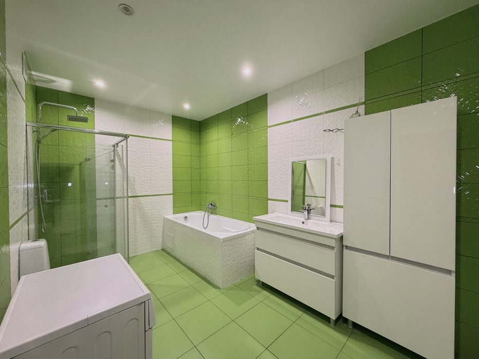 3 кімнатна квартира у новобудові на Вишенці !