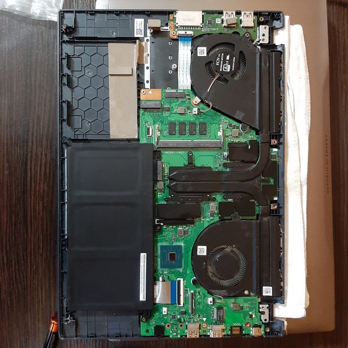 Ноутбук Asus X571GT-BQ886T