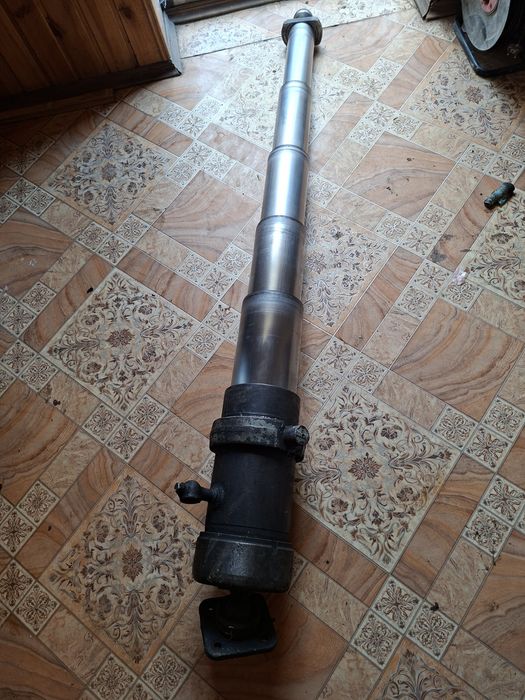 Гідро циліндр зіл 130