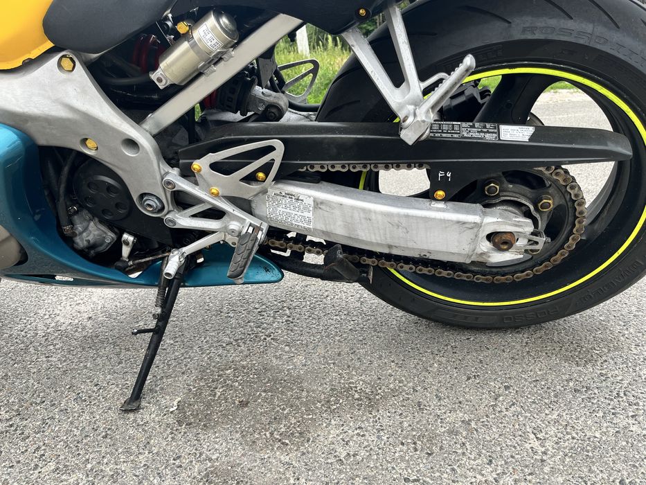 ТЕРМІНОВО!Honda cbr 600f4 в чудовому стані