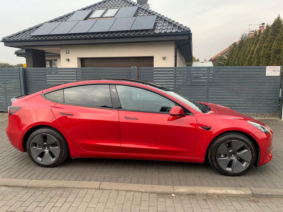 Tesla Model 3 Lift LFP Dostęp do Supercharger Tesla Walbox CCS2 Pompa Ciepła