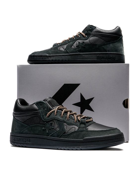 Converse Weapon Low “Triple Black”