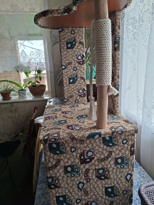 Когтедёрка, домик котячий