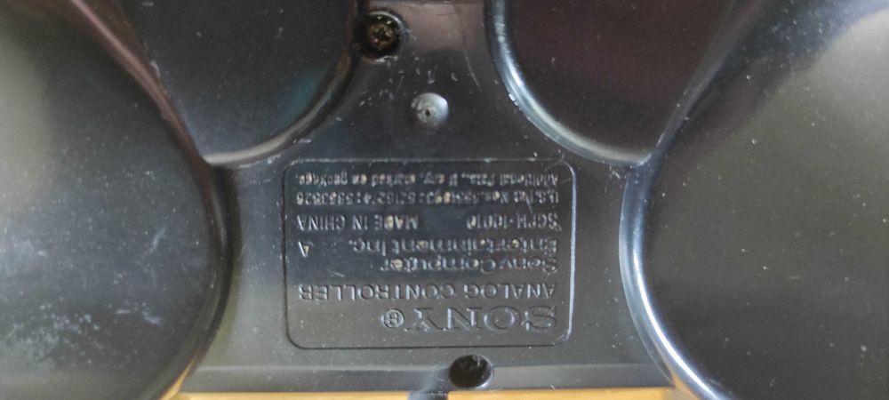 Dualshock 2 pad do PS2