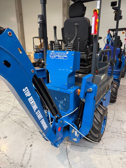 OFICJALNY Dealer Rippa Płotex Złoczew Nowa Koparko - Ładowarka RIPPA RB06 Kubota ładowarka koparka RL06