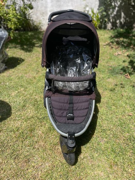Carrinho Britax Römer com OVO e ISOFIX
