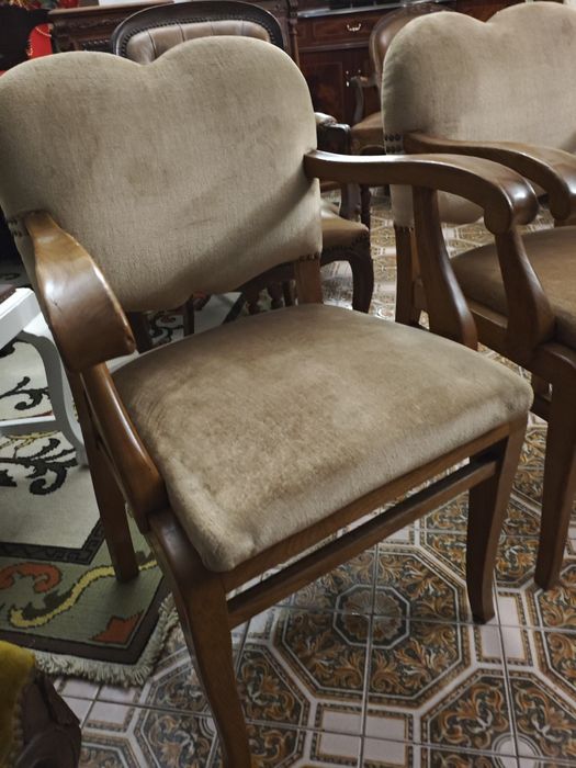 2 cadeirões em ótimo estado