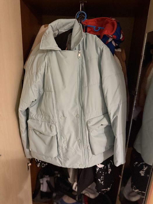 Куртка демісезонна жіноча 52 розмір