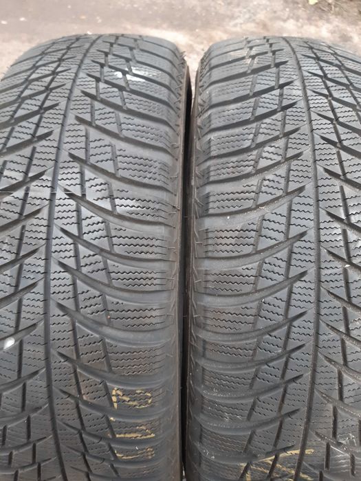 Opony zimowe 215.65.17 Bridgestone 2018 rok