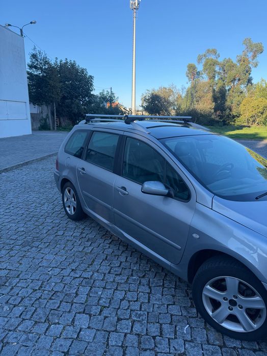 Peugeot 307 SW 1.6 HDi (2004)