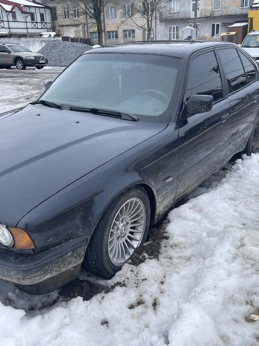 BMW E34 на моторі м20б25