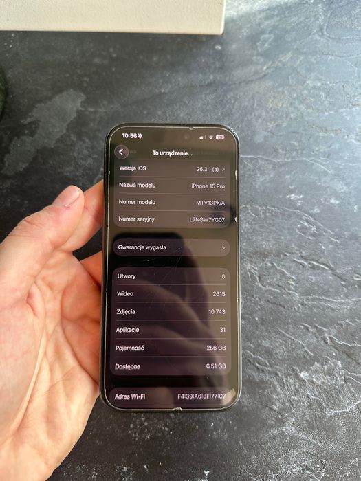 iPhone 15 PRO 256GB 88% baterii