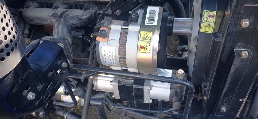 Продам ДТЗ-5244HPX.